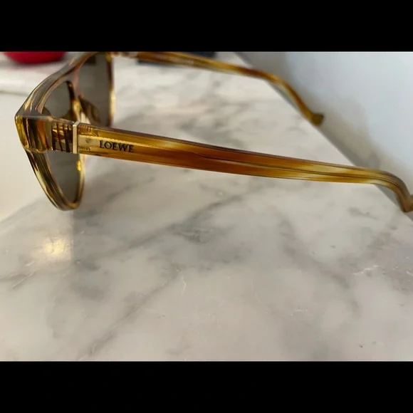 Loewe Flat Top Sunglasses - Picture 3 of 3
